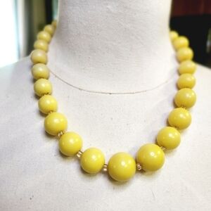Vintage Yellow Beaded Necklace